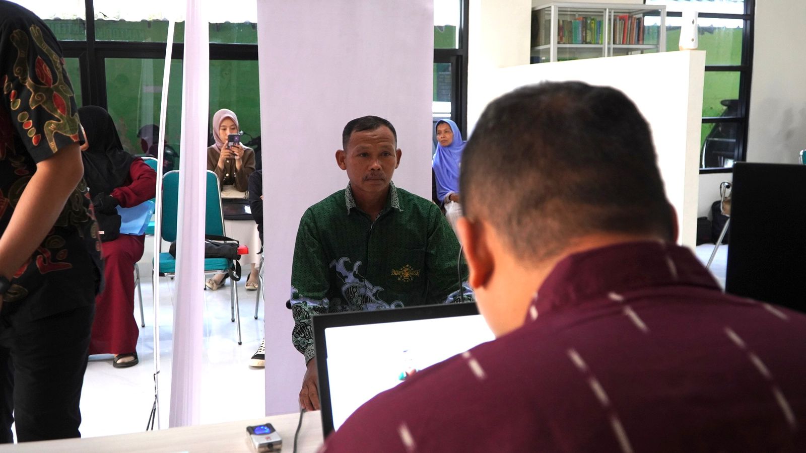Imigrasi Cilacap Gelar Layanan Inovasi Kancil Ngapak di Kemenag Purbalingga